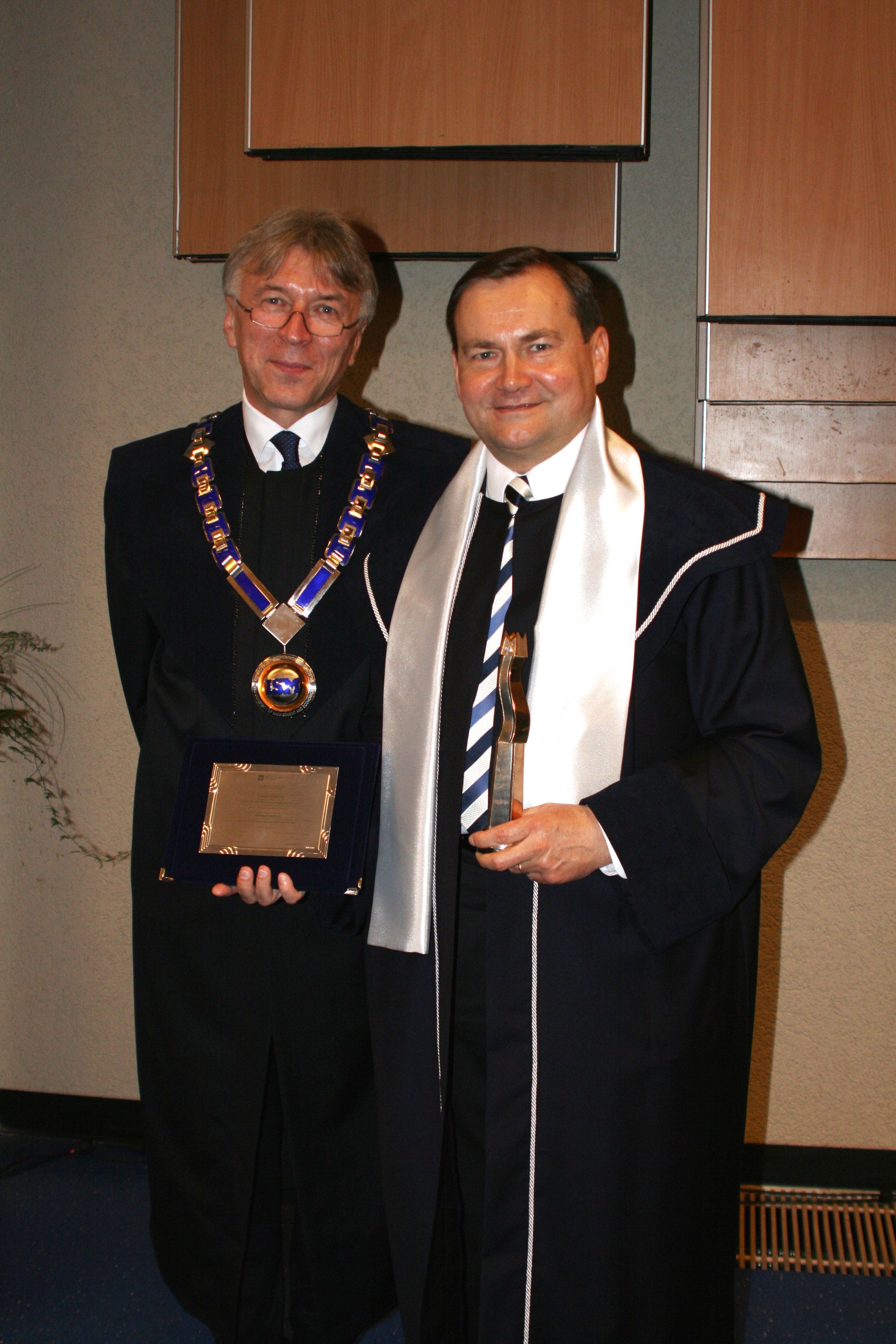 Honorary Doctoral Degree for the President of BMDA